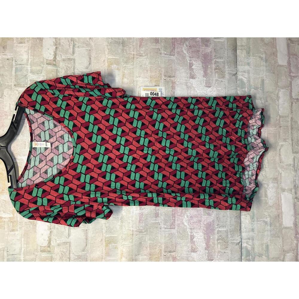 LuLaRoe Classic T Women's Top NWT Large